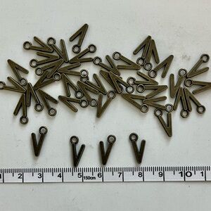 Anybody’s Name Begin With a V?